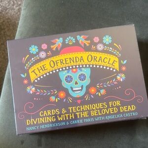 The Ofrenda Oracle Card Set